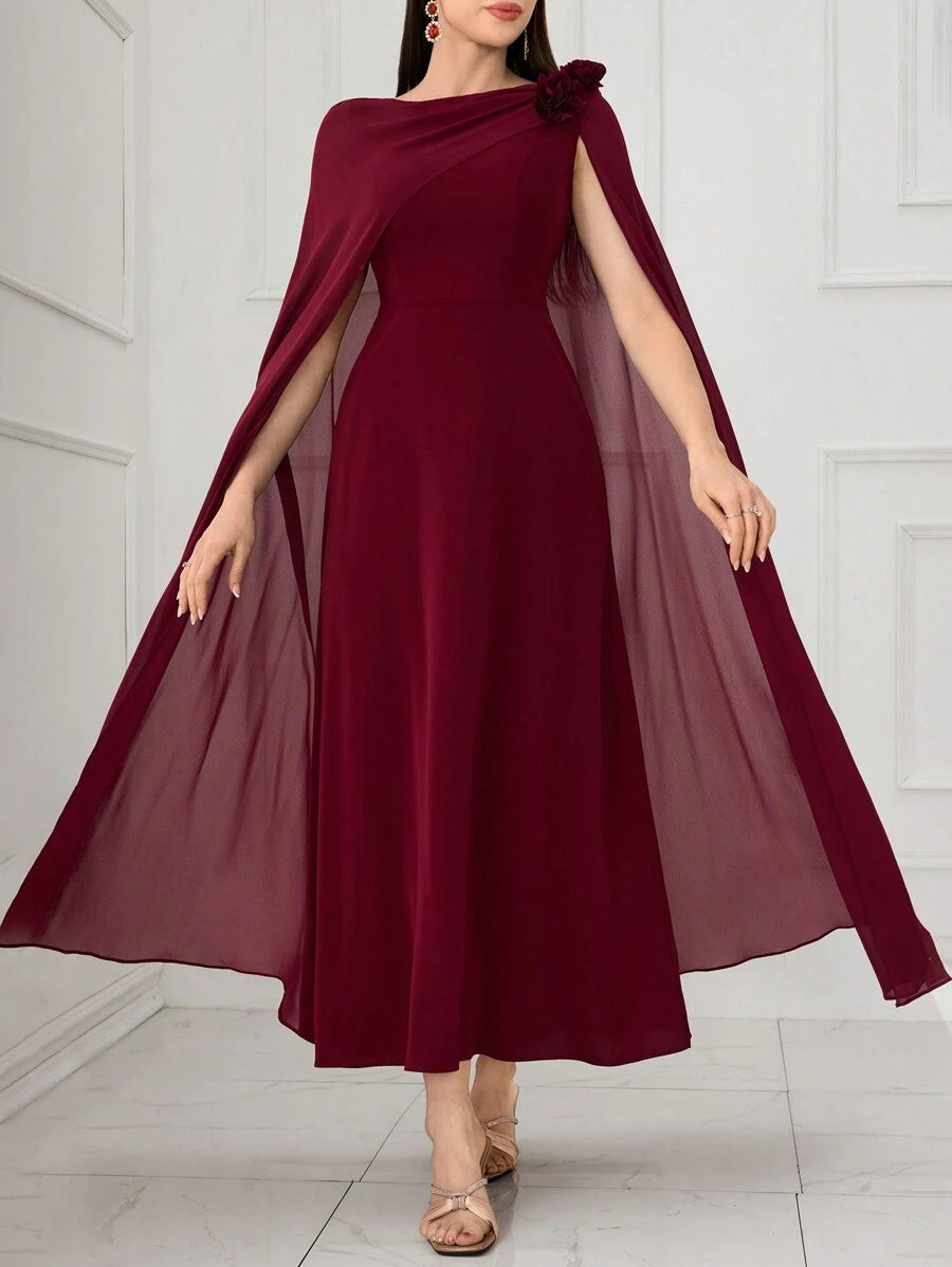 SHEIN Modelyn فستان عنابي كاجوال مزين بالزهور