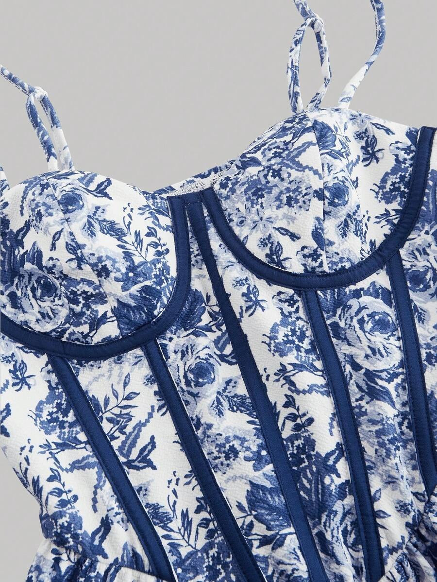 SHEIN MOD فستان بنمط مزهري بلونين أزرق وأبيض بخصر محدد