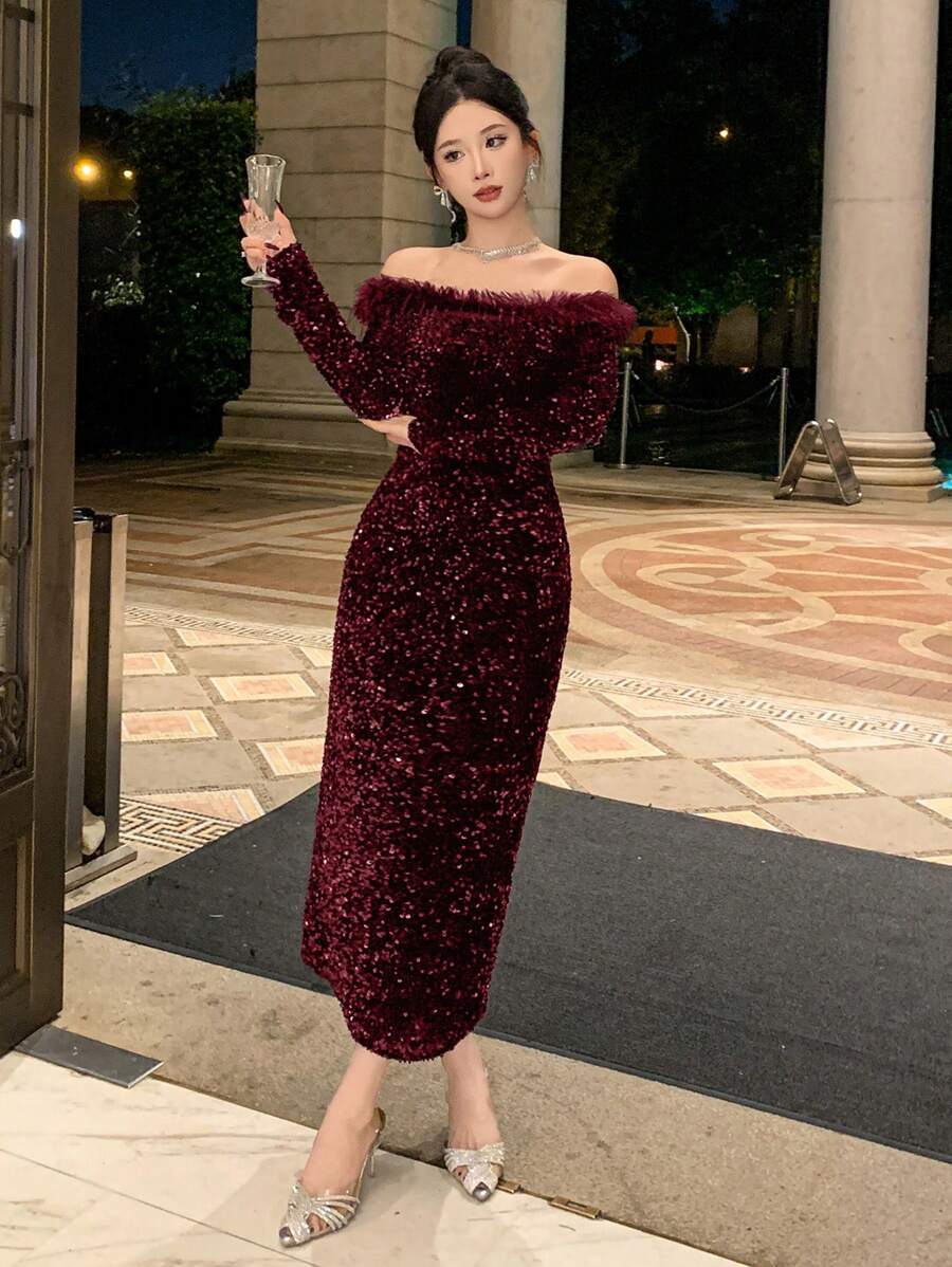 SHEIN DAZY فستان طويل عنابي بأكتاف مكشوفة