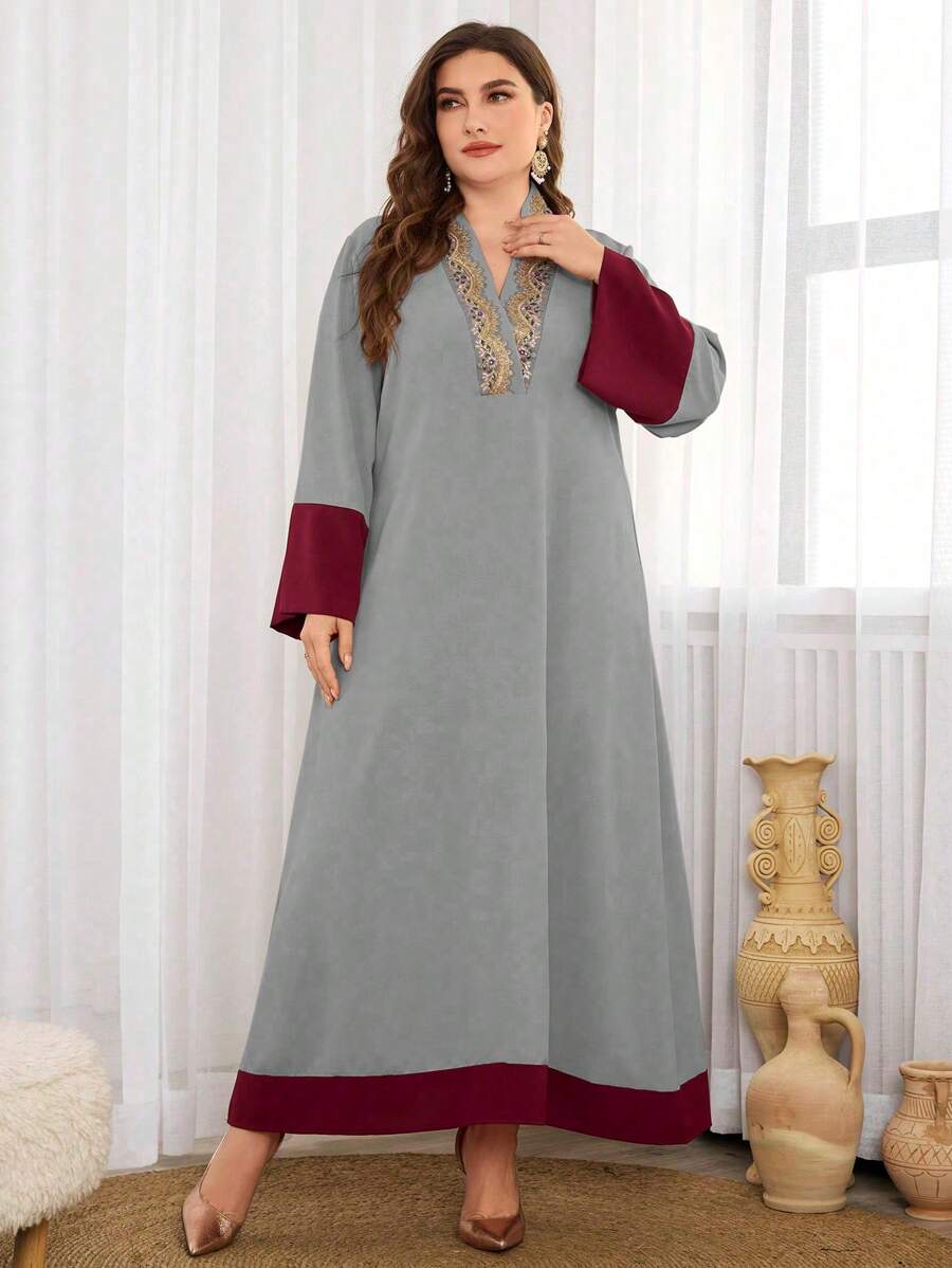 SHEIN Najma CURVE فستان كافتان ماكسي بطبعة كتل لون أنيقة