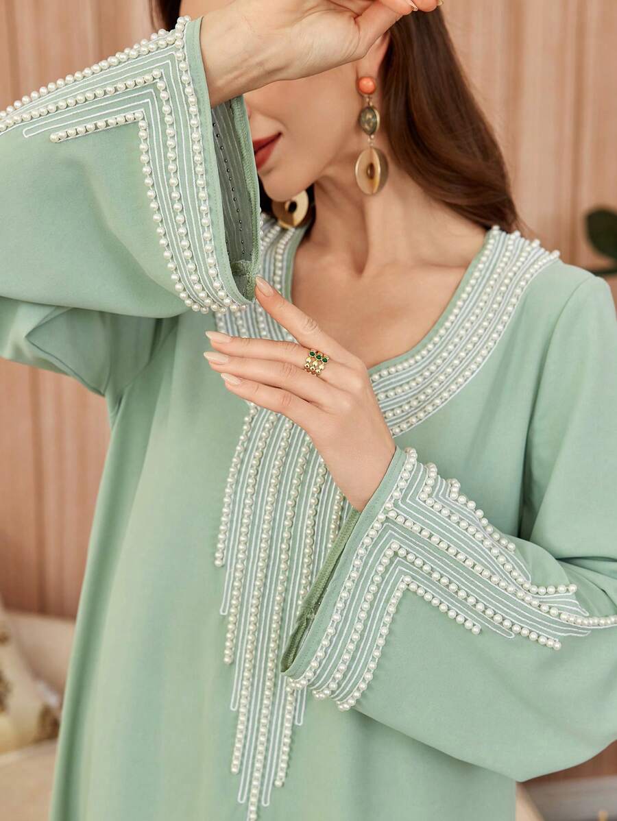 SHEIN Al Najma عباءة طويلة منفرة بتطريز وتطعيمات كفتان
