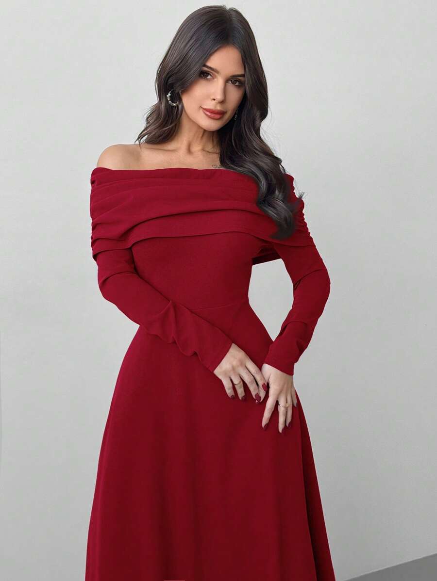SHEIN Firerie فستان أحمر كاجوال بأكمام طويلة وأكتاف مكشوفة
