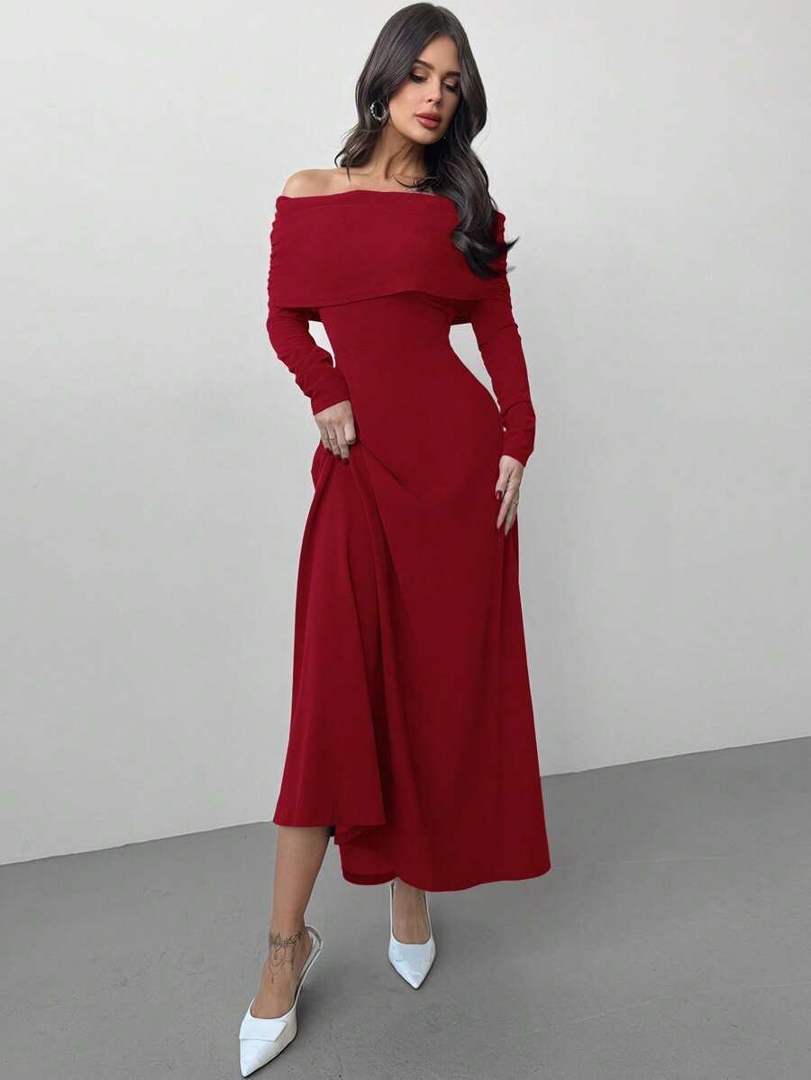 SHEIN Firerie فستان أحمر كاجوال بأكمام طويلة وأكتاف مكشوفة