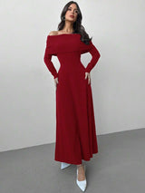 SHEIN Firerie فستان أحمر كاجوال بأكمام طويلة وأكتاف مكشوفة