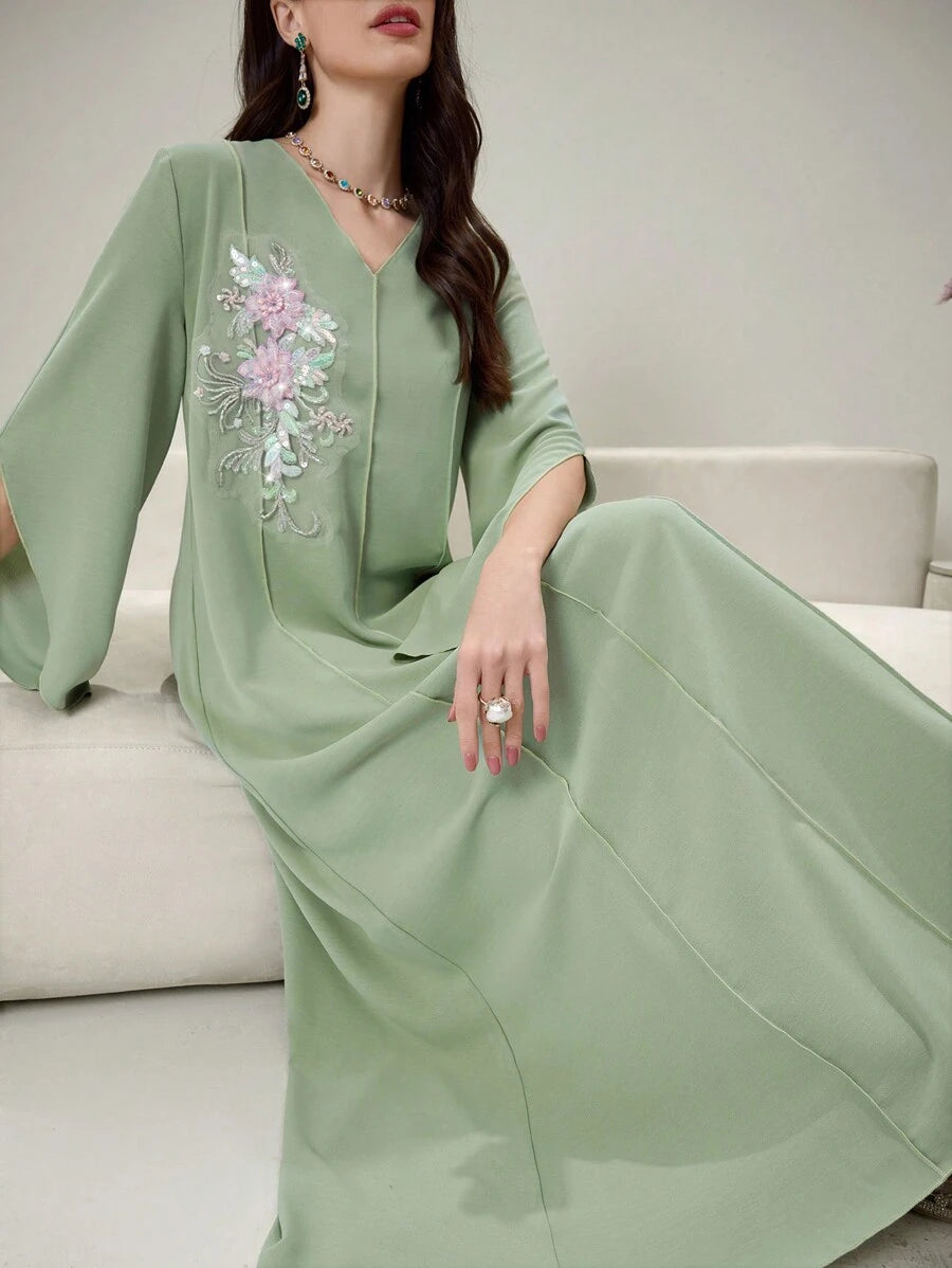 SHEIN Yasmyna فستان ماكسي اخضر بأكمام طويلة مزخرف