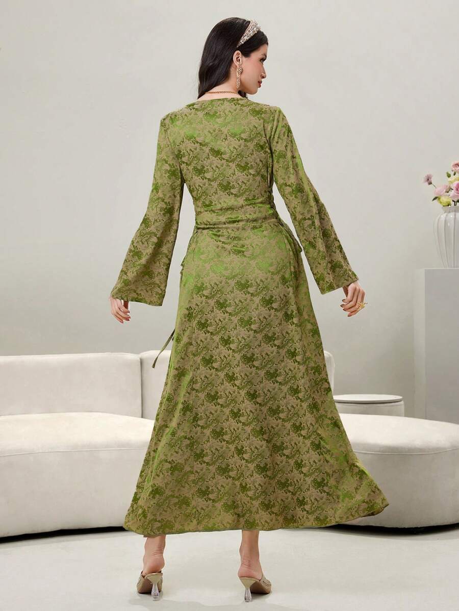 SHEIN Al Najma فستان اخضر كفتان وجلابية محتشم