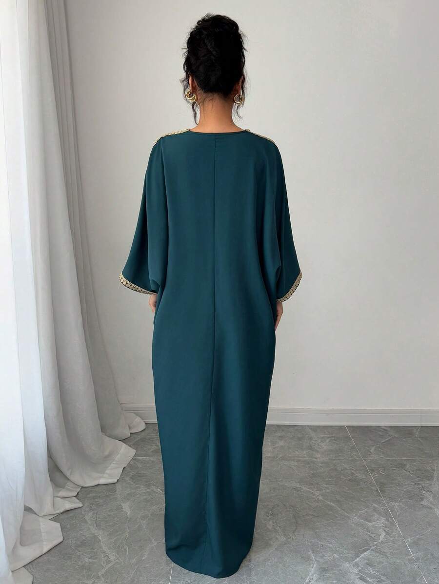 SHEIN Chiquease فستان أخضر داكن فضفاض طويل مرقع