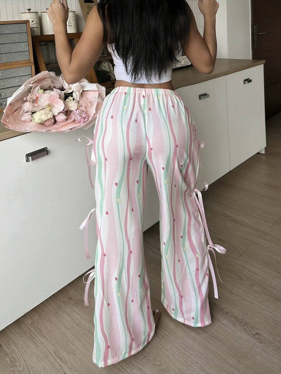 SHEIN SweetSlumber سروال نوم بنمط مخطط مزينة بفيونكة (سروال فقط)