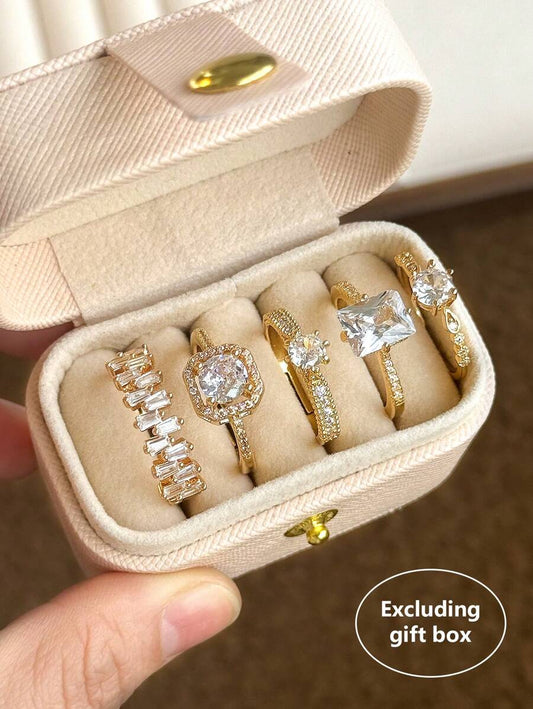 SHEIN طقم 5 خواتم مرصعة بزركونيا مكعبة ومطرزة بالنحاس