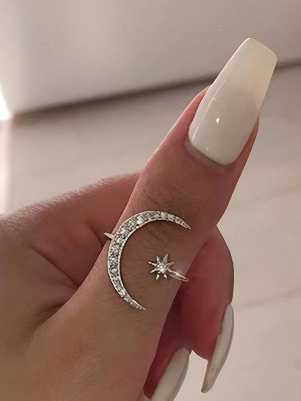 SHEIN خاتم بتصميم نجمة وهلال مرصع بحجر الراين