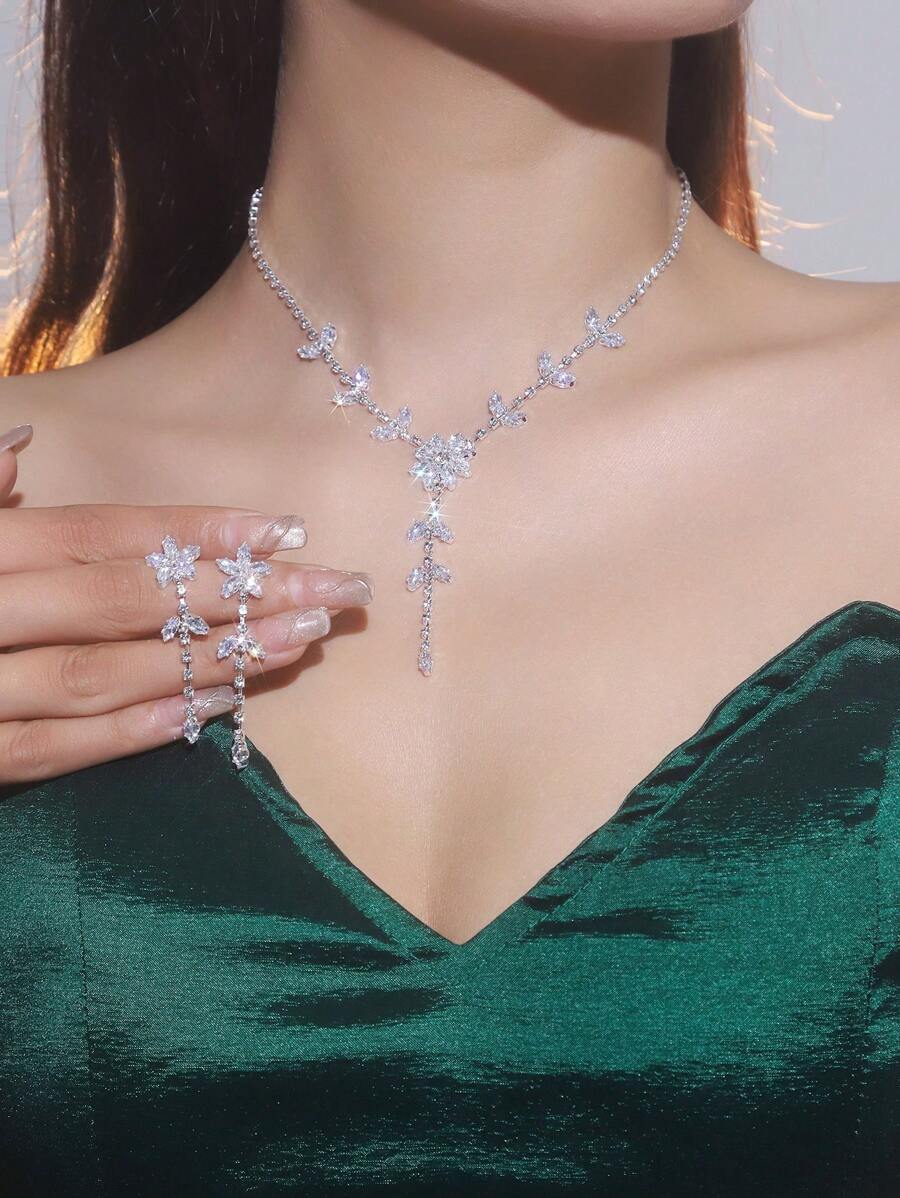 SHEIN طقم مجوهرات ابيض مرصع بالراين أنيق وفاخر