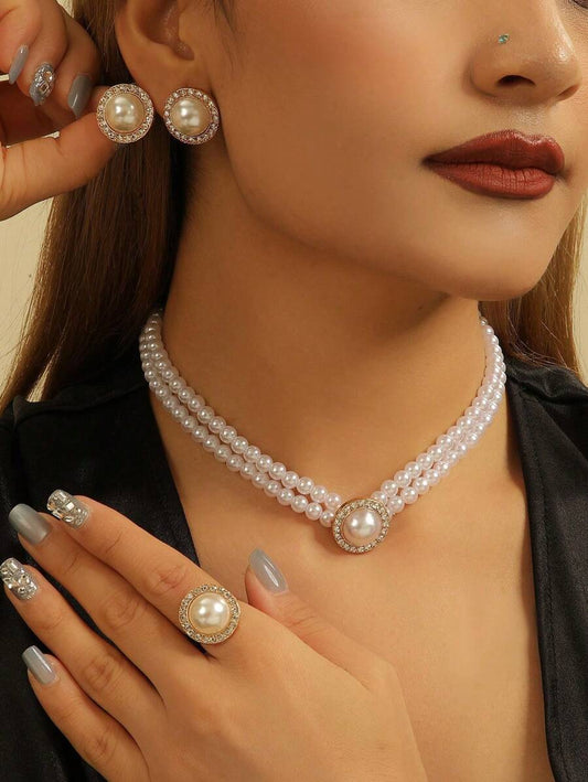 SHEIN مجموعة مجوهرات 4 قطع بيضاء بلؤلؤ اصطناعي