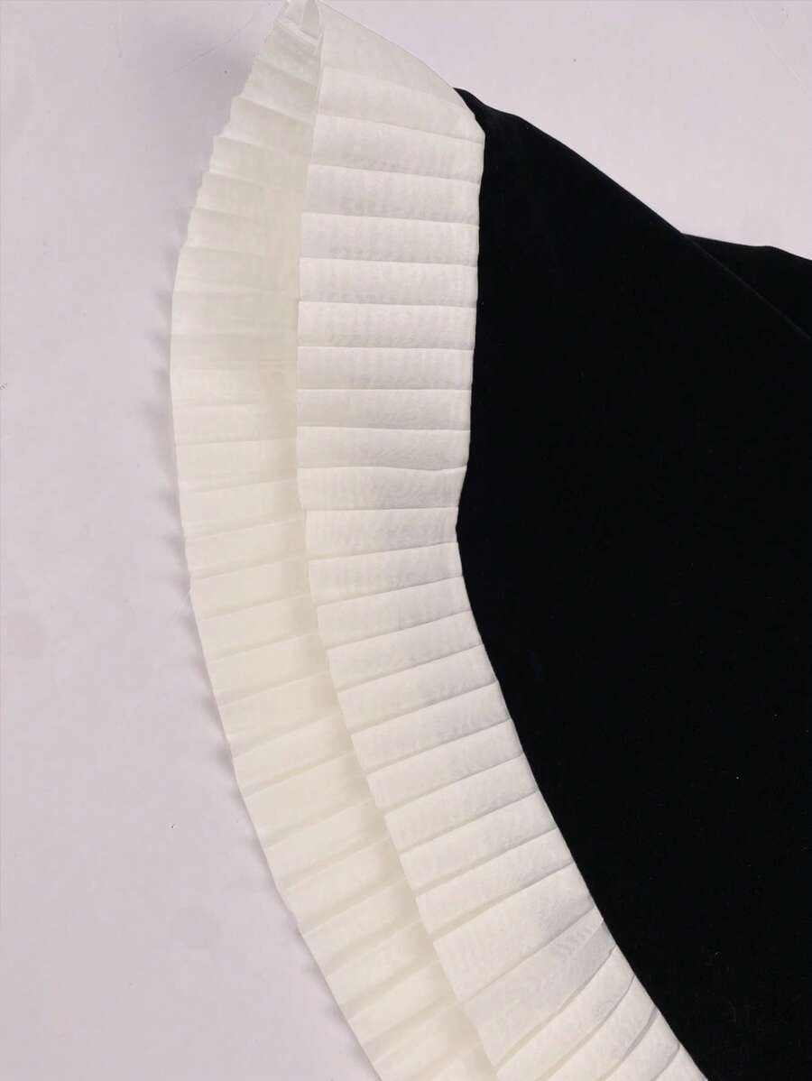 SHEIN Relinas فستان مخمل أسود بطراز أميرة