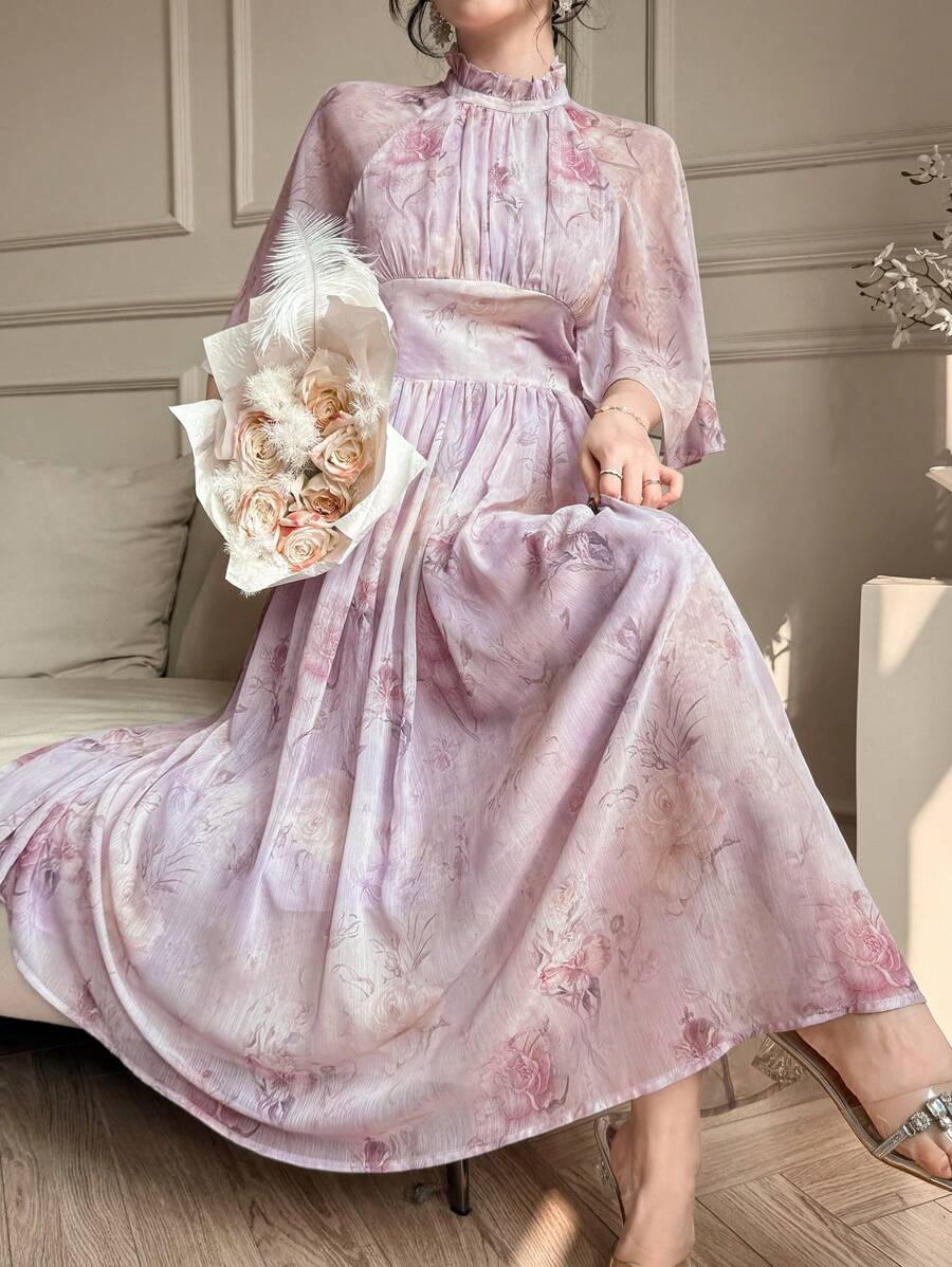 SHEIN DAZY فستان وردي أنيق متوسط الأكمام مطوي بطباعة زهور