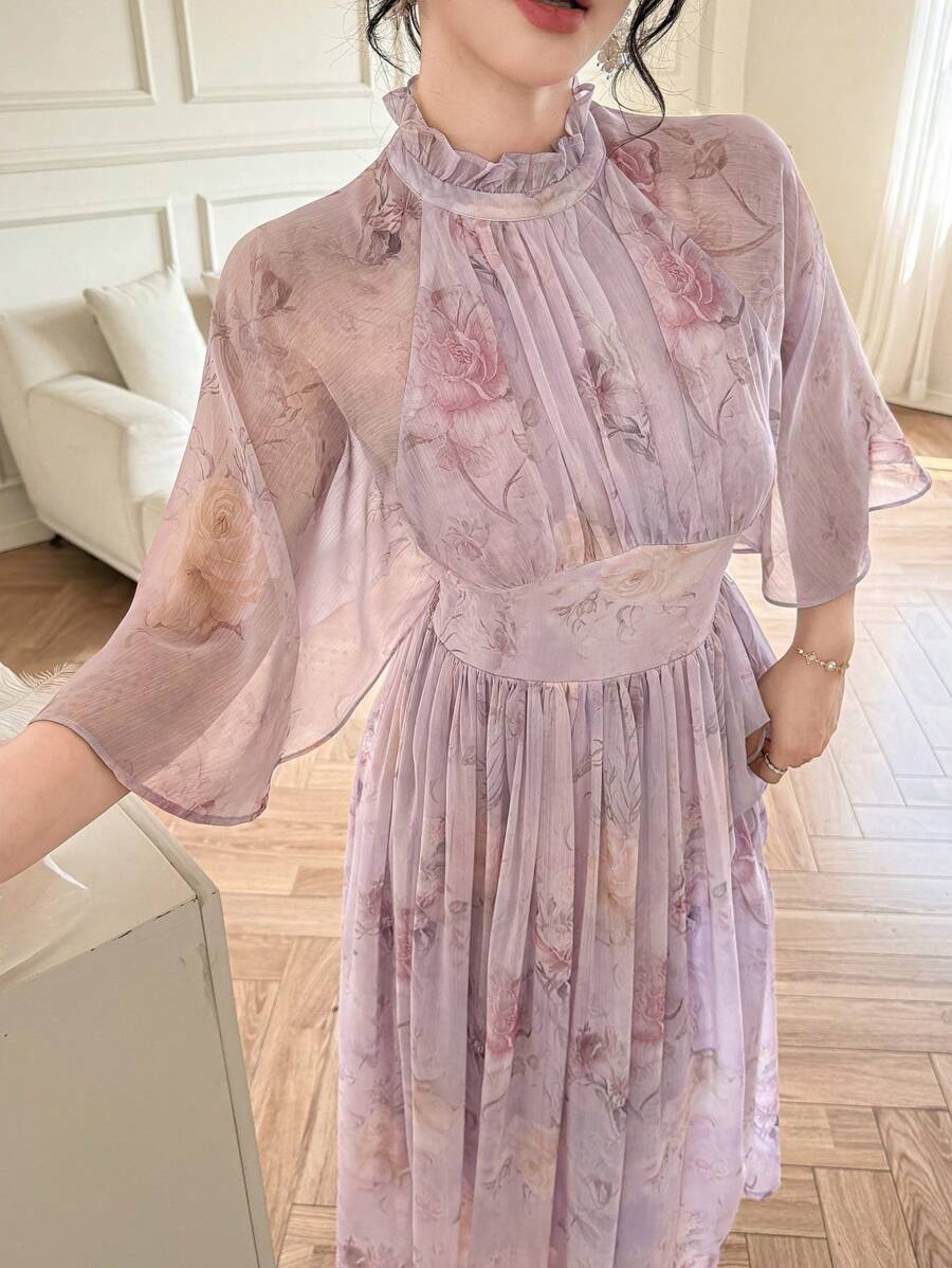 SHEIN DAZY فستان وردي أنيق متوسط الأكمام مطوي بطباعة زهور