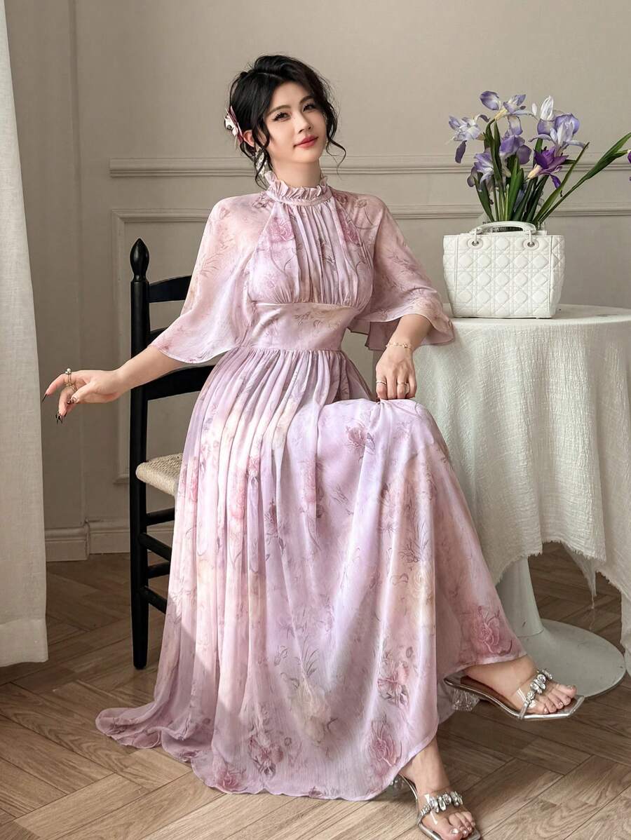 SHEIN DAZY فستان وردي أنيق متوسط الأكمام مطوي بطباعة زهور