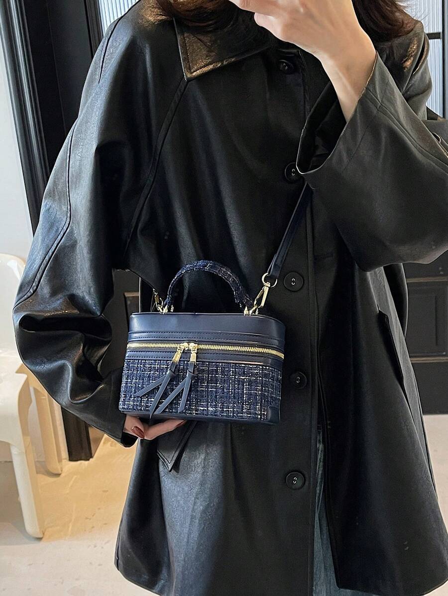 SHEIN حقيبة يد زرقاء مربعة بحزام للكتف