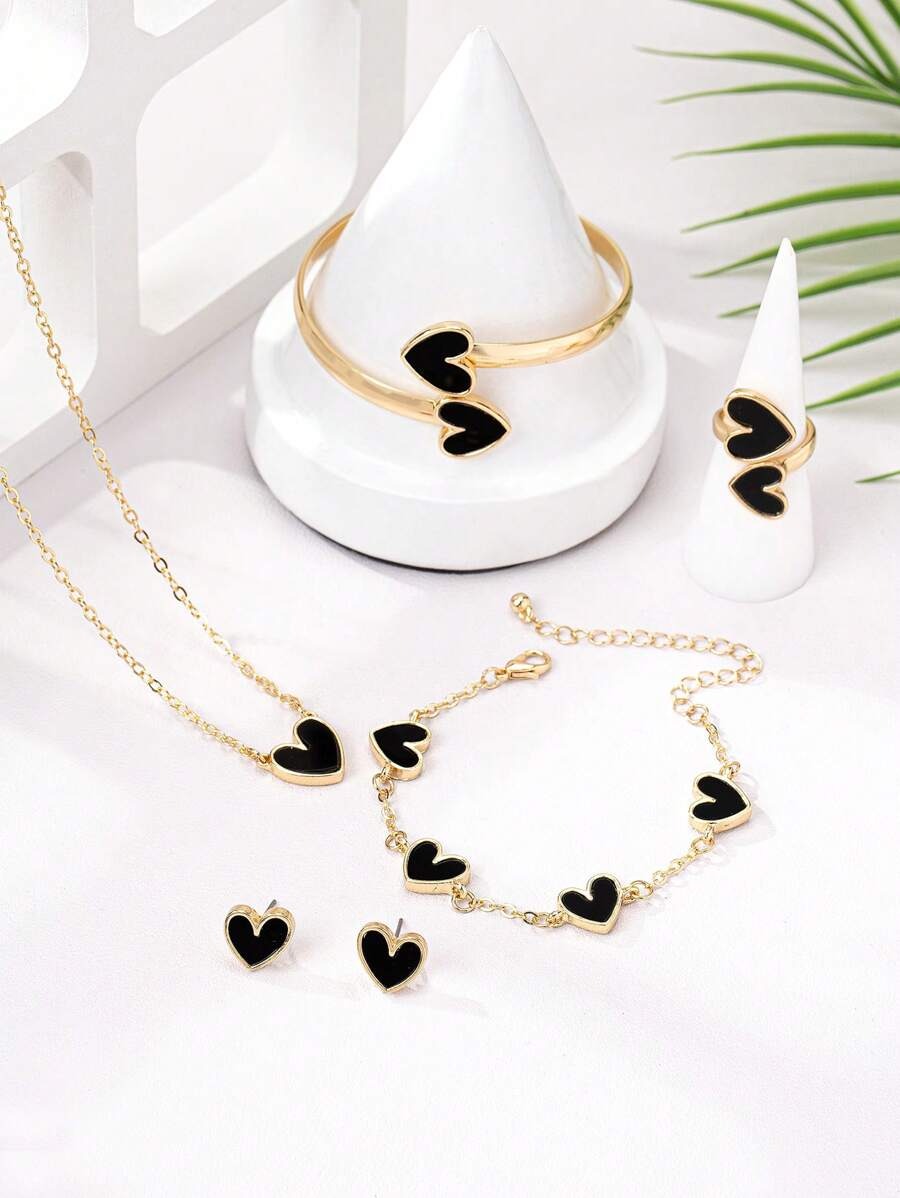 SHEIN طقم مميز مكون من 6 قطع على شكل قلب