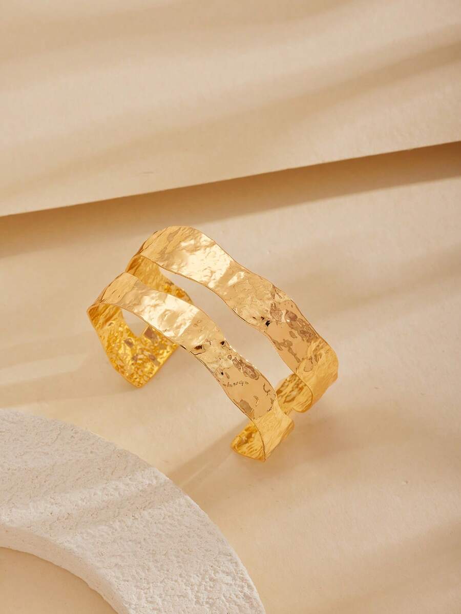 SHEIN سوار ستانلس ستيل ذهبي عصري قابل للتعديل