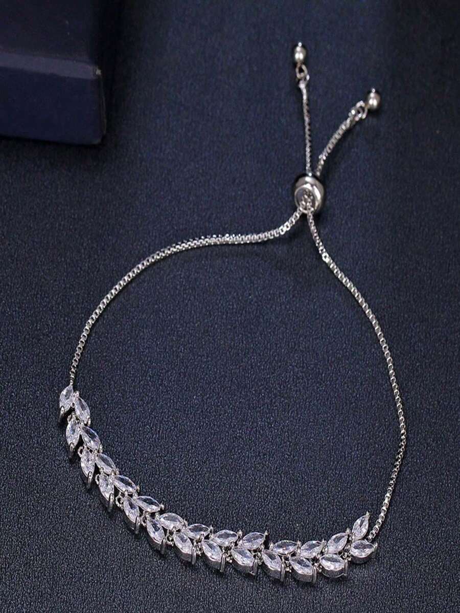 SHEIN سوار فضي مزين بزركونيا