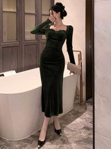 SHEIN DAZY فستان اخضر مع تطريز دانتيل