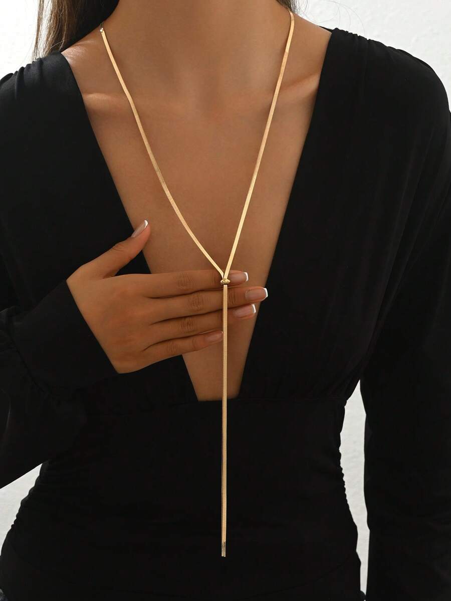 SHEIN قلادة فولاذية مطلية ذهب عيار 18