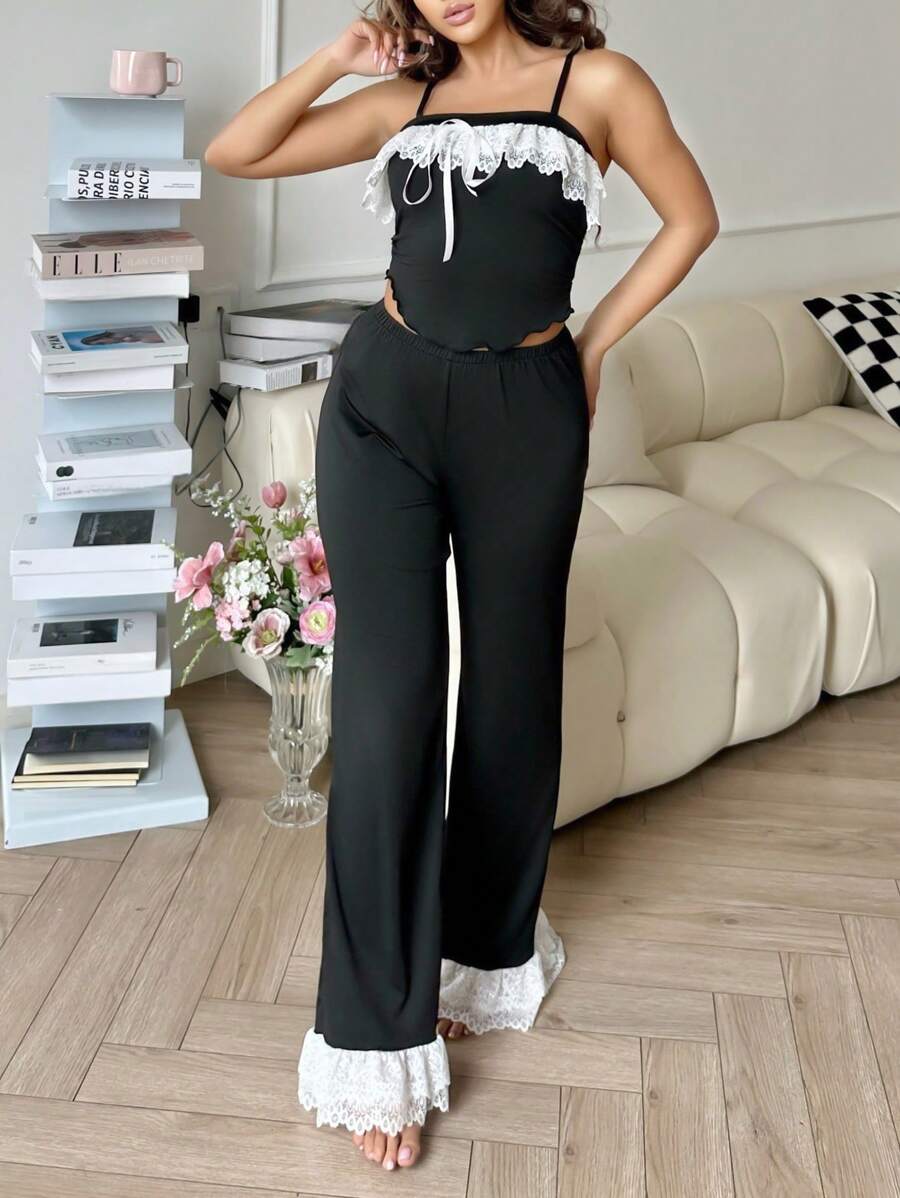 SHEIN SweetSlumber طقم بيجامة بتطريز دانتيل