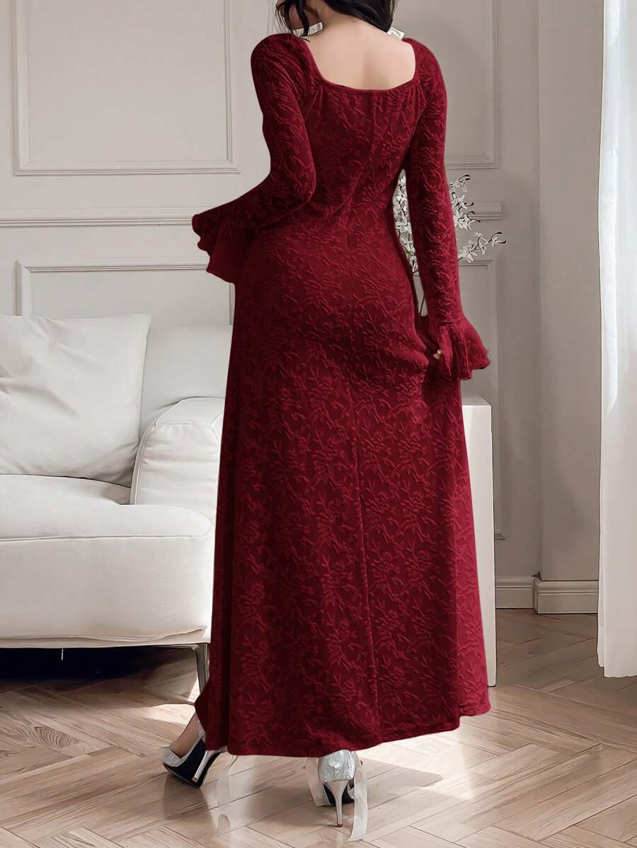 SHEIN Modelyn فستان سهرة عنابي طويل الأكمام