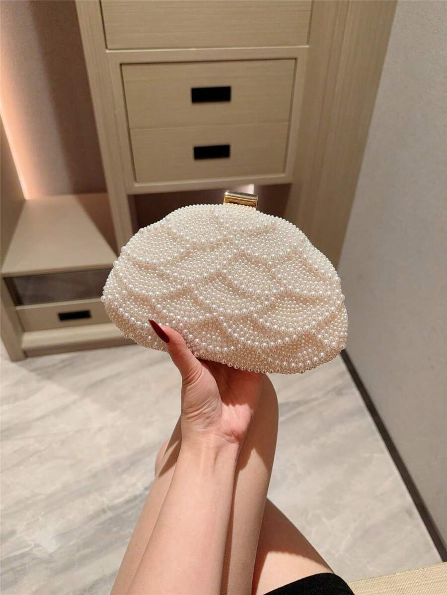 SHEIN حقيبة كتف مستطيلة مزينة بالخرز المزيف