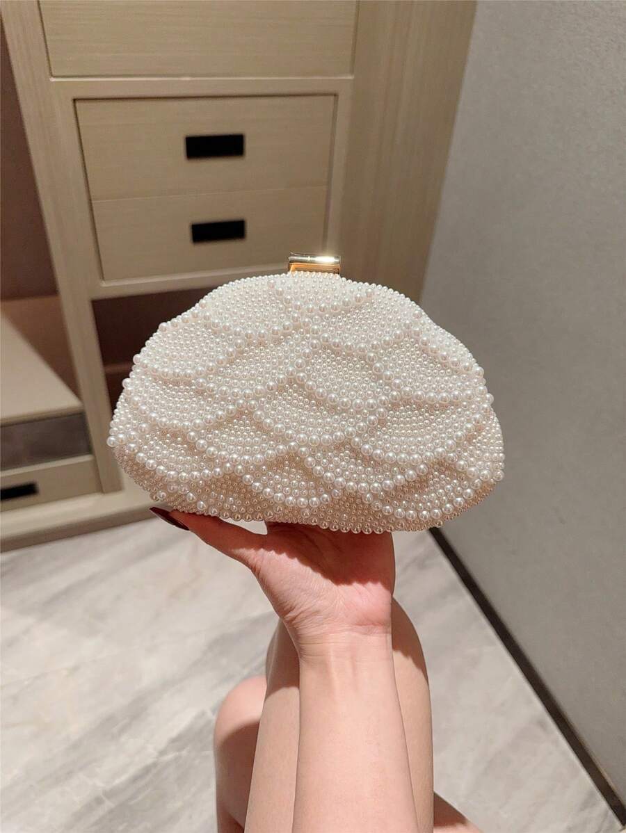 SHEIN حقيبة كتف مستطيلة مزينة بالخرز المزيف