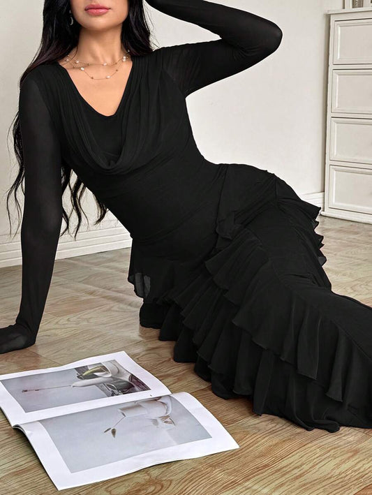 SHEIN Modelyn فستان اسود بياقة مكشكشة وتنورة متسعة