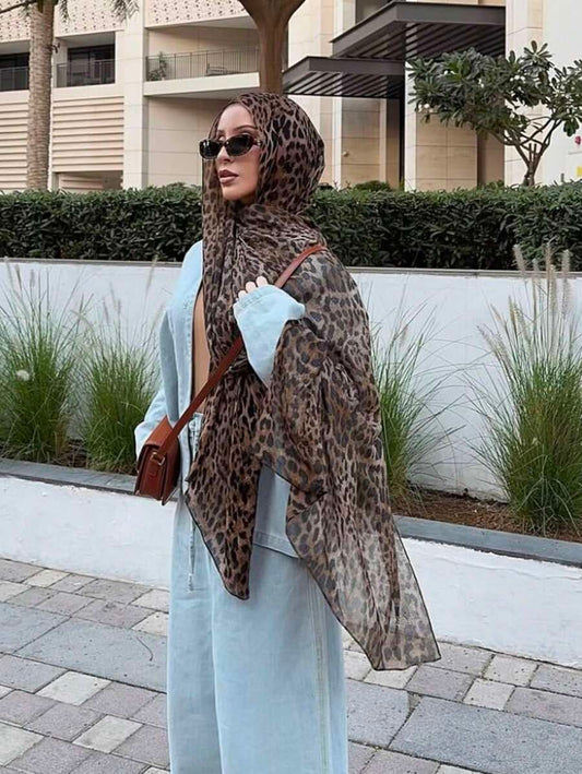 SHEIN حجاب نسائي بوهيمي خفيف بطبعة نمر وقابل للتنفس