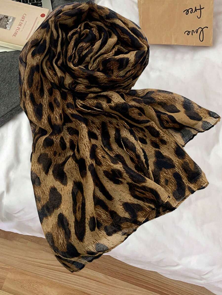 SHEIN حجاب نسائي بوهيمي خفيف بطبعة نمر وقابل للتنفس