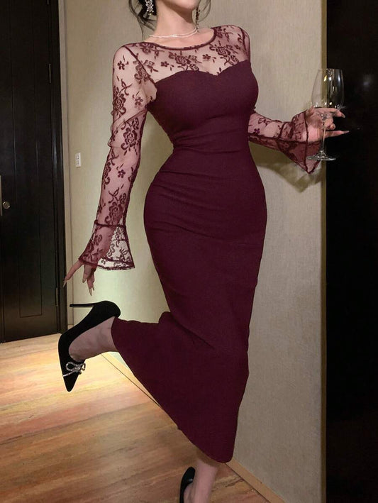 SHEIN DAZY فستان بأكمام جرس وذيل حورية البحر باللون العنابي