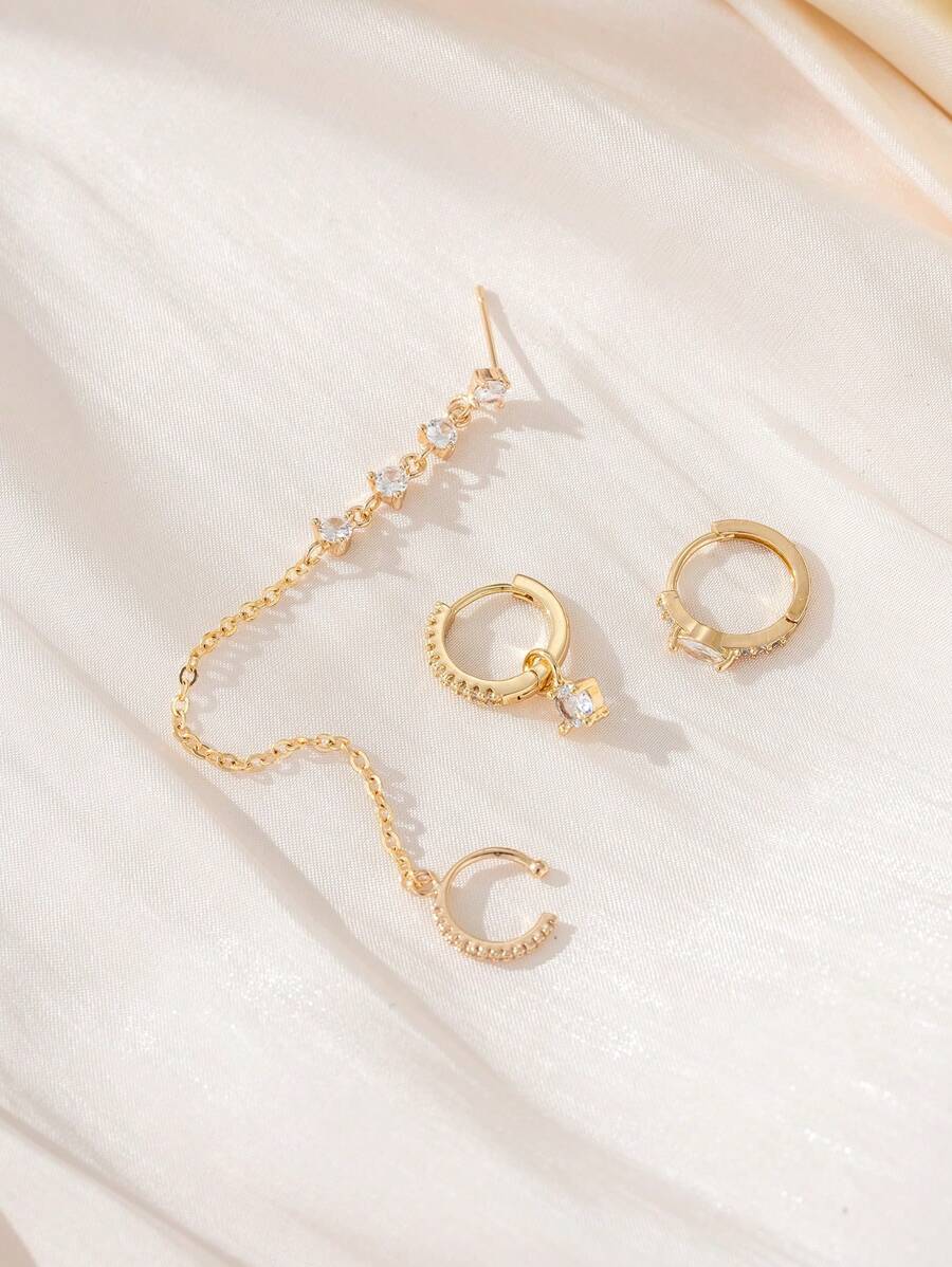 SHEIN طقم 3 أقراط دبابيس بسلاسل من المكعب بتصميم متناسق