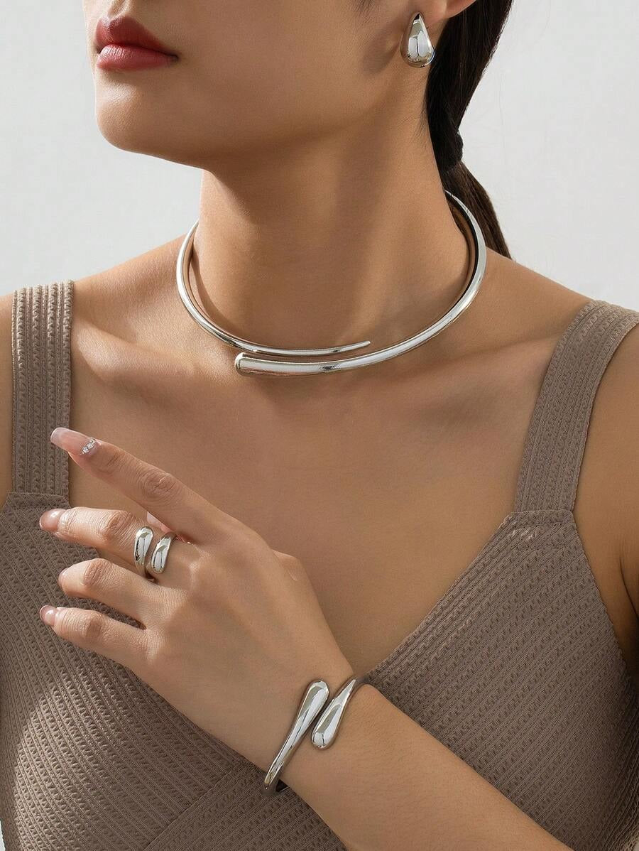 SHEIN طقم مجوهرات من سبائك هندسية راقية