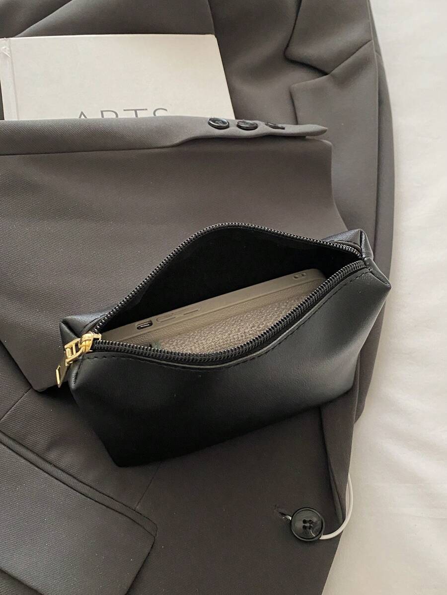 SHEIN حقيبة مكياج جلدية ناعمة بلون الاسود مقاومة للماء متعددة الاستخدامات للسفر