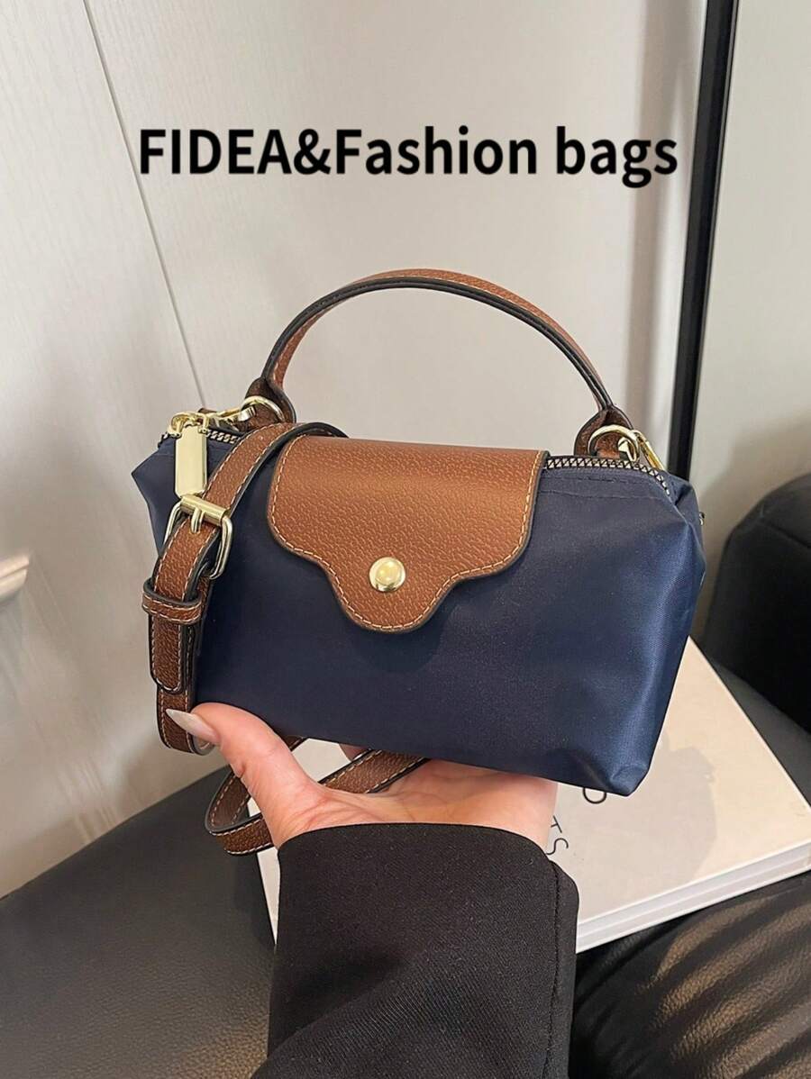 SHEIN حقيبة دلو بلور زرقاء بتصميم أنيق