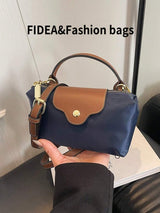 SHEIN حقيبة دلو بلور زرقاء بتصميم أنيق