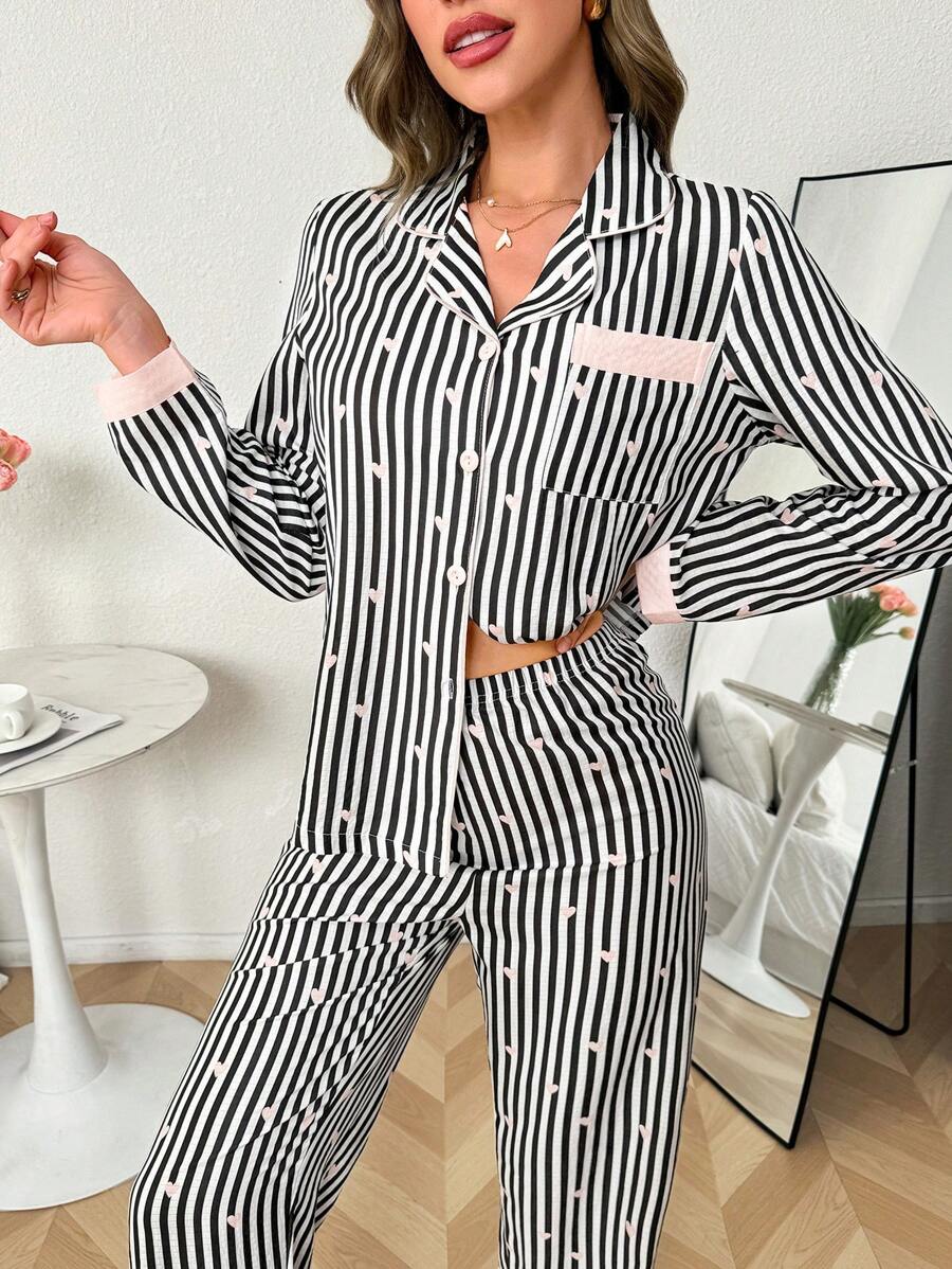 SHEIN طقم بيجامة مخططة بياقة قلب وأكمام طويلة وبنطلون طويل
