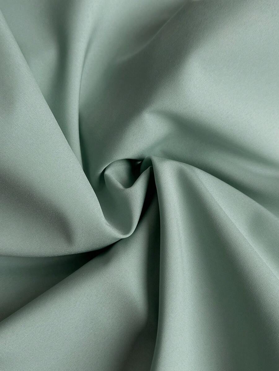 SHEIN Rafferiza فستان أخضر مطرز بألوان متباينة وياقة واقفة مزينة برينستون