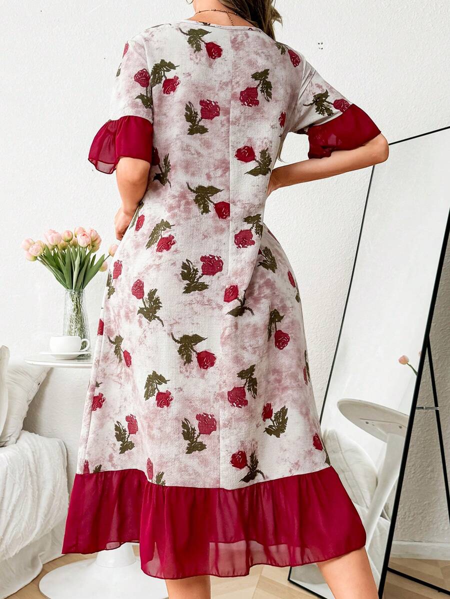SHEIN CottageSlumber فستان نوم شيفون بطبعات زهرية وكشكشة