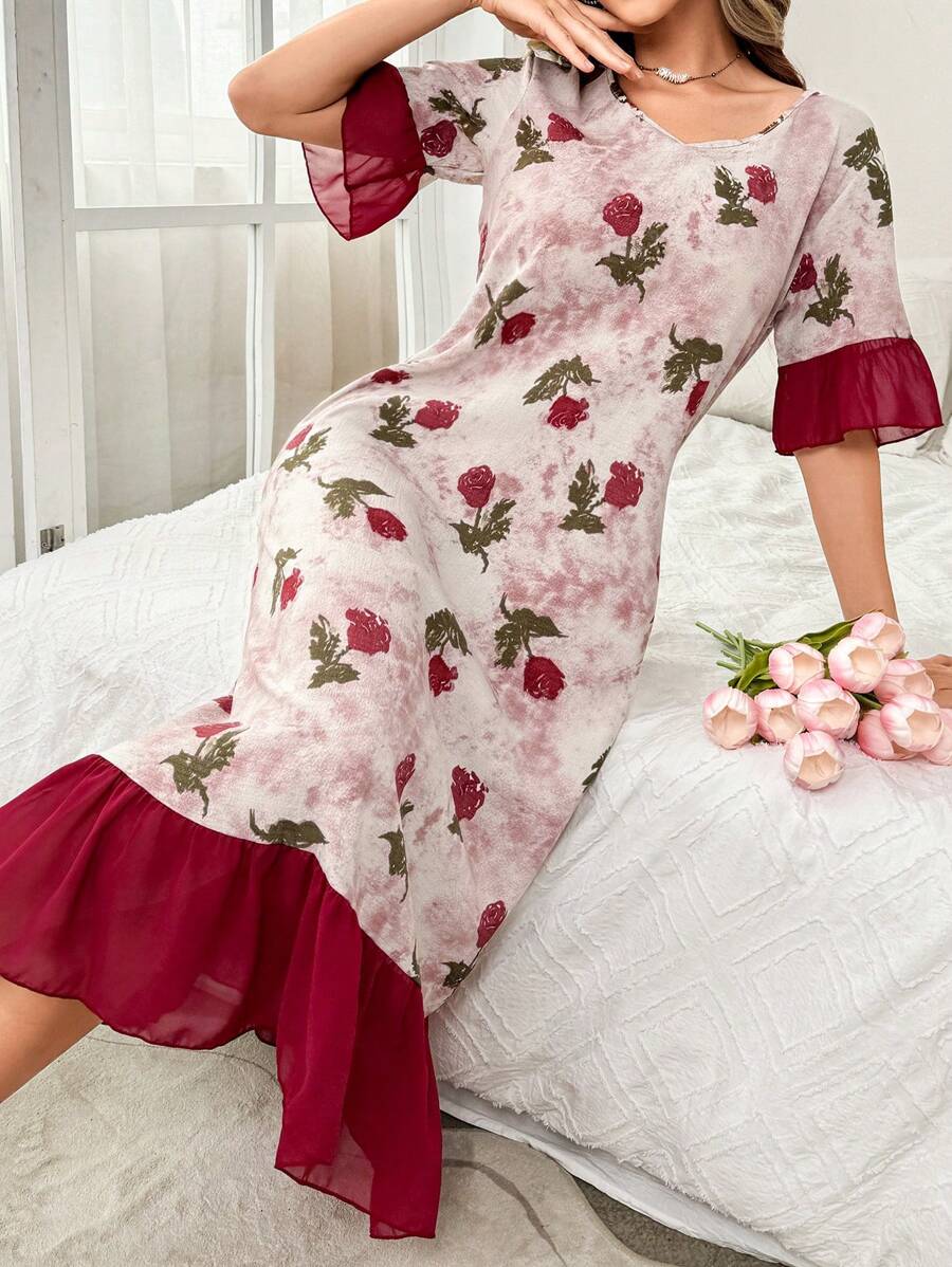 SHEIN CottageSlumber فستان نوم شيفون بطبعات زهرية وكشكشة