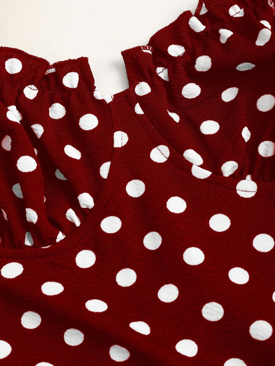 SHEIN Sweetra فستان أحمر بحمالات رفيعة وظهر مكشوف بطبعة نقاط البولكا