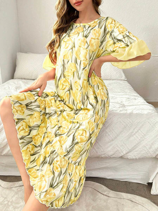 SHEIN فستان نوم طويل مطبوع بنقوش الأزهار