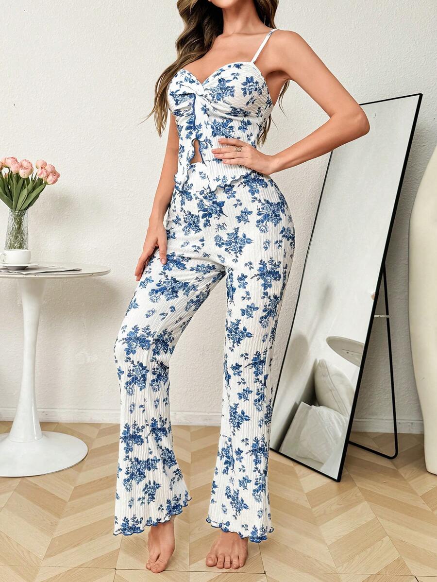 SHEIN CottageSlumber بيجامة قطعتين بنطلون واسع بطبعة زهور وتصميم مفتوح