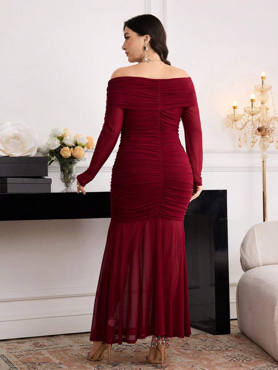 SHEIN Modelyn فستان عنابي  بأكمام طويلة للمقاسات الكبيرة