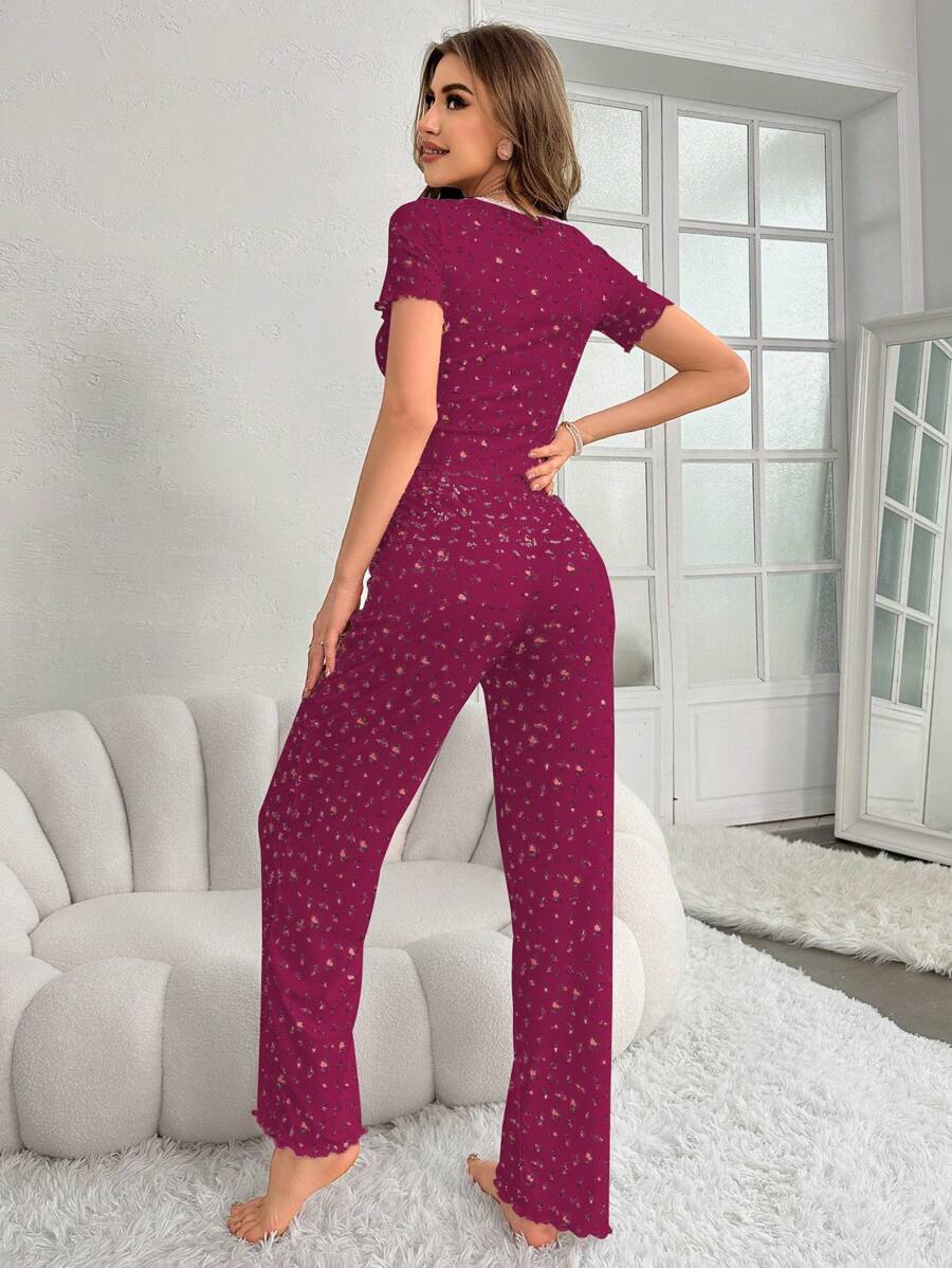 SHEIN طقم بجامة نسائي بلاتريمات دانتيل مطبوع بزهور