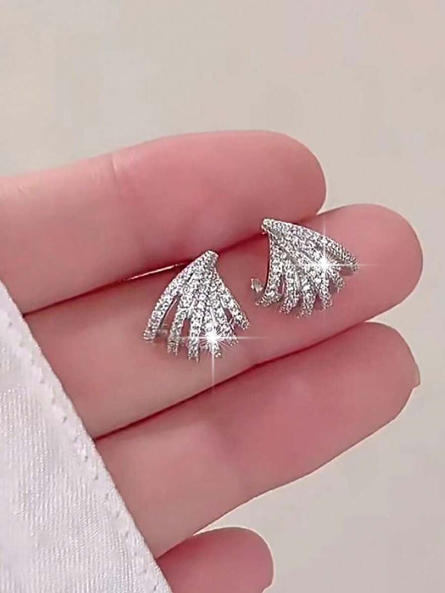 SHEIN زوج أقراط زركونيا كريستالية