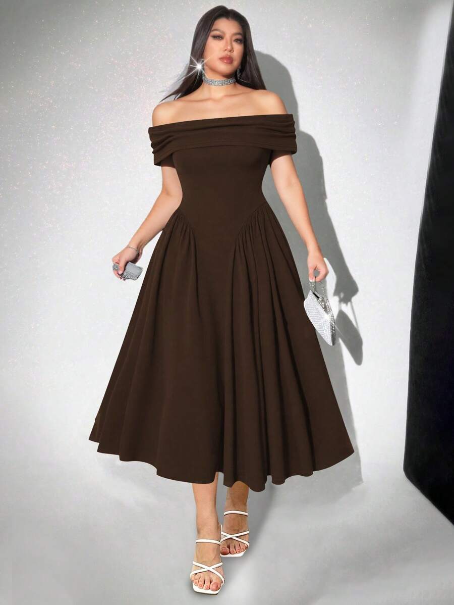 SHEIN Belle فستان بني متوسط الطول بأكمام منحرفة عن الكتف